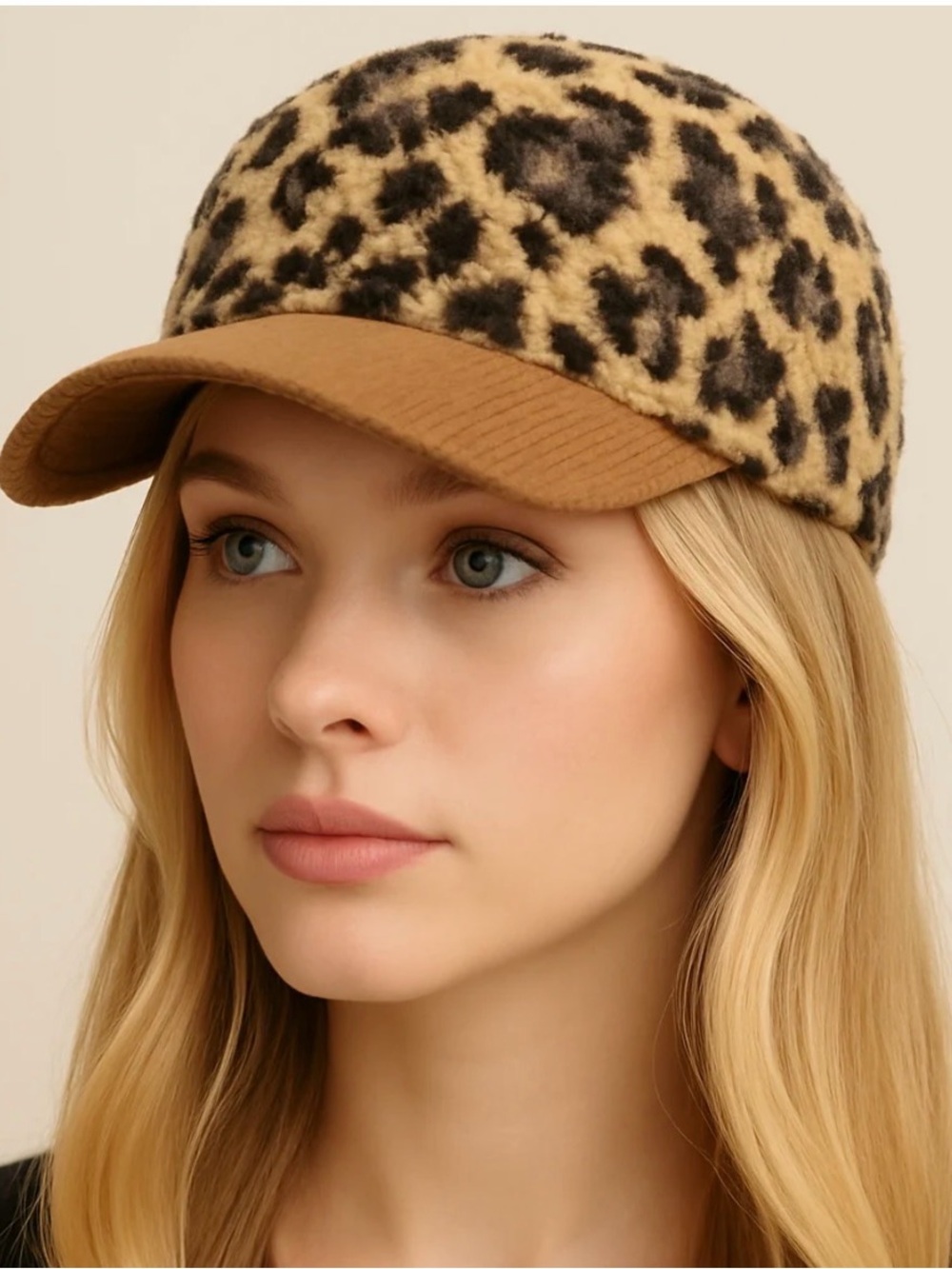 Do everything in love Leopard Faux Fur Cap - Brown & Tan